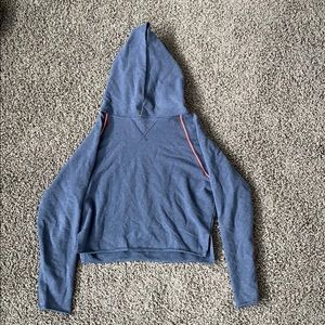 Lululemon cropped hoodie
